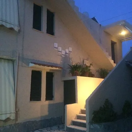 Apartman Faros Lijá